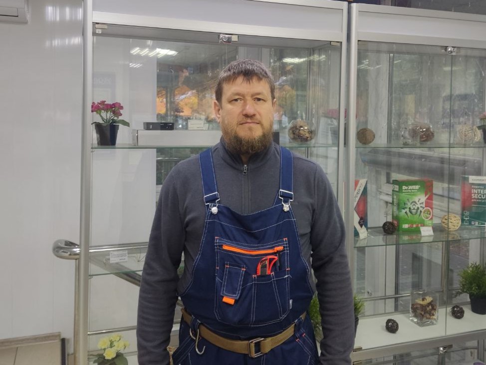 Кретов Эдуард